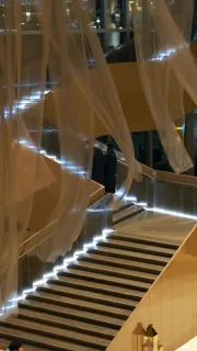 Start Your Weekend with a Zui Toast
Cheers to the weekend! Join us at Zui Bar, New World Shenyang Hotel, where the lights are warm, the music is mellow, and every toast feels a little more special. Whether you are sharing laughs over crafted cocktails, savouring our tonight-only bites, or simply soaking in the city views at Zui Bar, is the perfect start to your weekend.
#NewWorldShenyangHotel
#NewWorldHotels