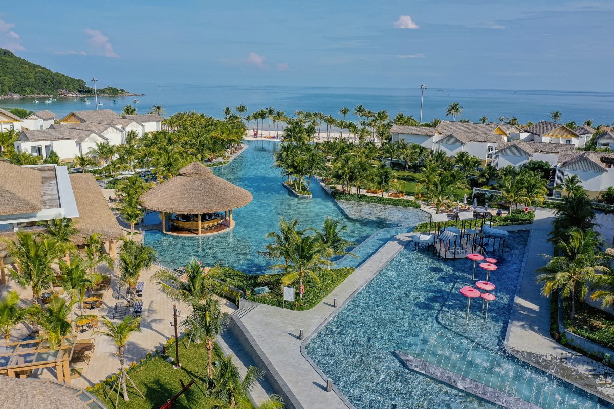 Agata Losantos New Hotels 3 ニューホテル3 Agata Losantos New Hotels 3 ニューホテル3 Agata Losantos New